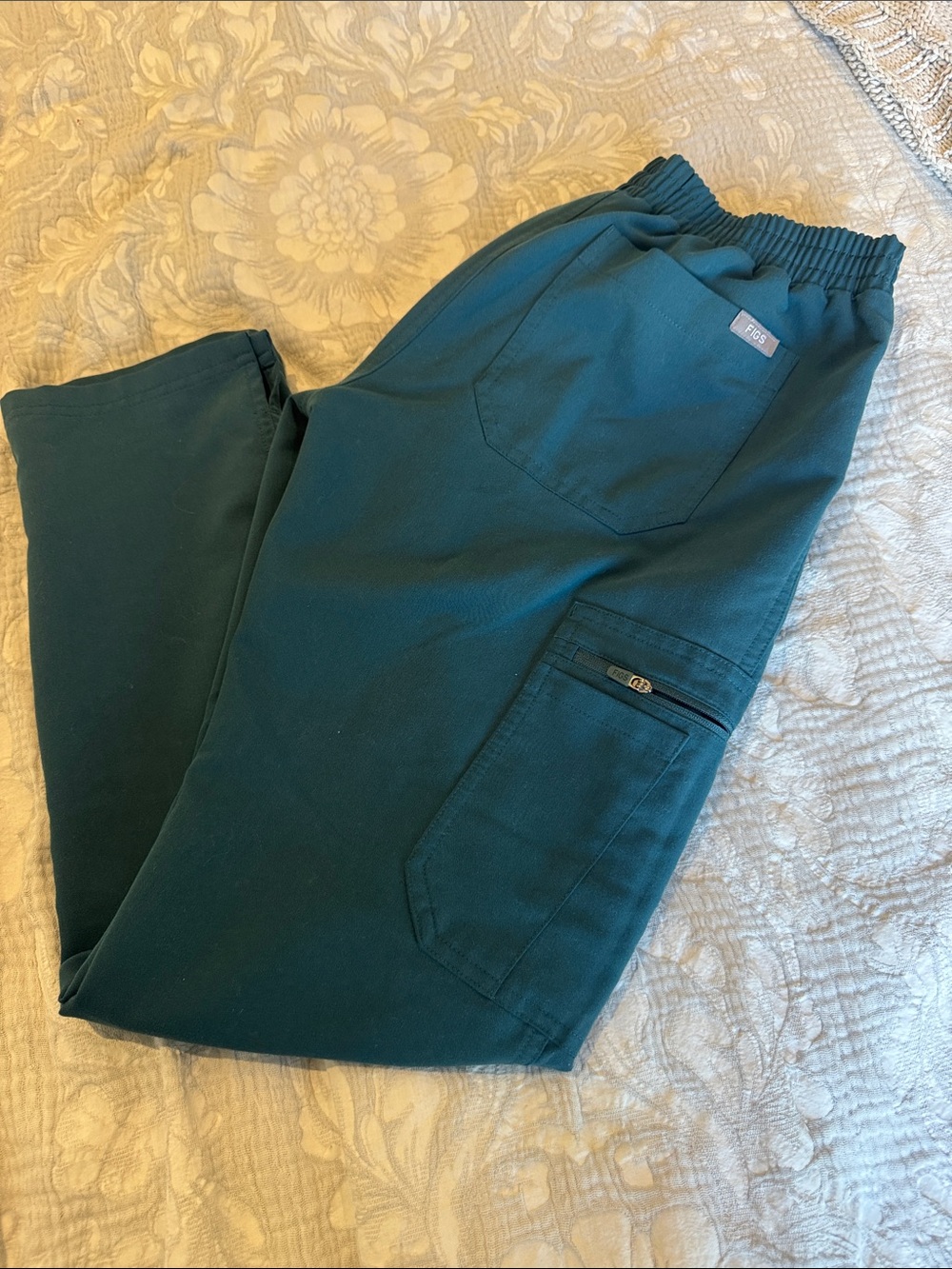 Figs Straight-Leg Scrub Pants in Teal